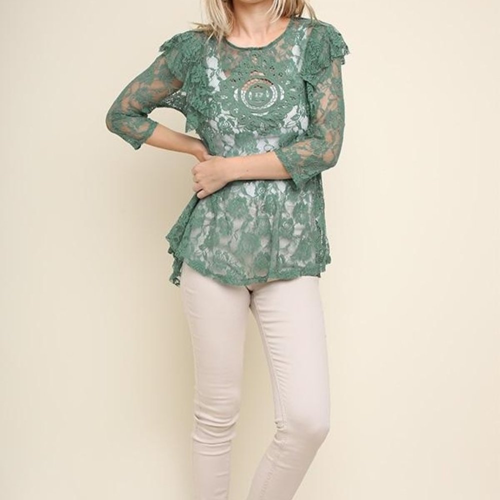 Umgee Floral Lace Keyhole Top